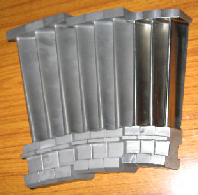 Steam turbine blades