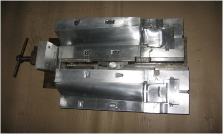 Precision components & Dies